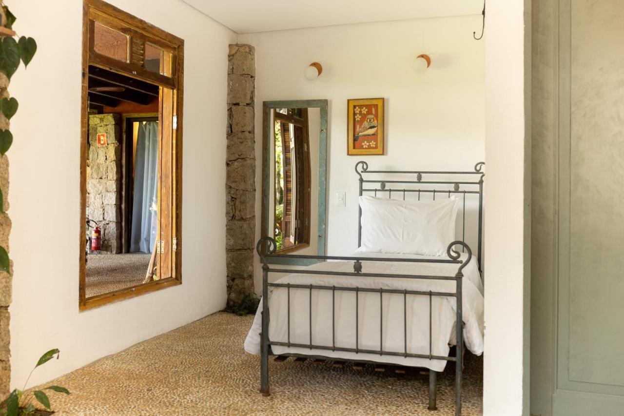 Feiticeira Guesthouse Ilhabela Esterno foto